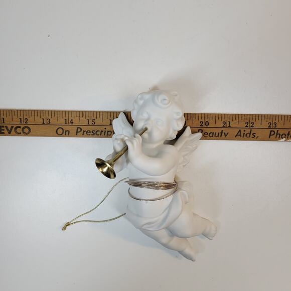 Dept 56 Large Winter Silhouette Cherub Angel 8" White Ornament Horn Retired - Picture 7 of 16